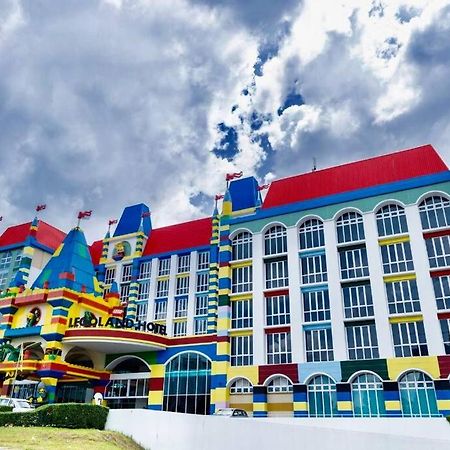 Legoland Jb Aghome Medini 3Room8Pax Bukit Indah Nusajaya  Luaran gambar