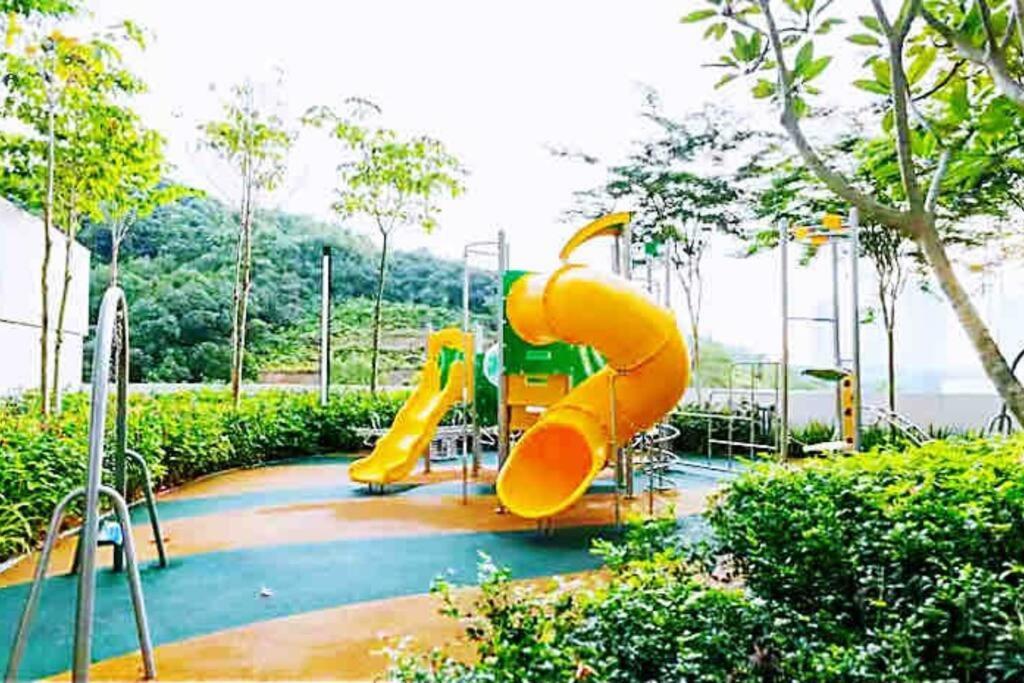 Legoland Jb Aghome Medini 3Room8Pax Bukit Indah Nusajaya  Luaran gambar