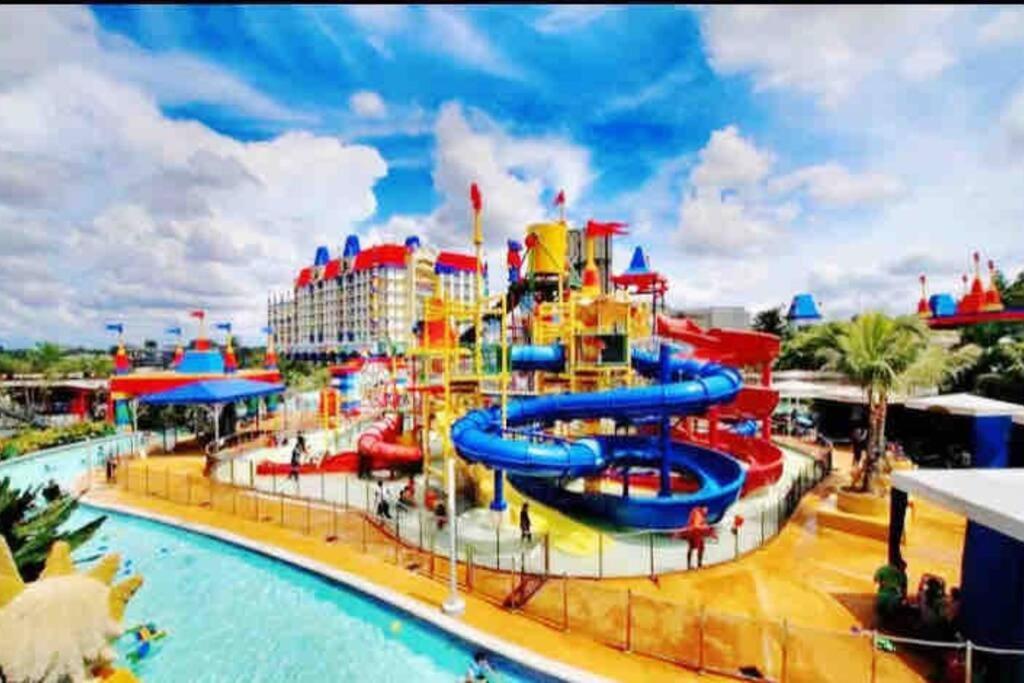 Legoland Jb Aghome Medini 3Room8Pax Bukit Indah Nusajaya  Luaran gambar